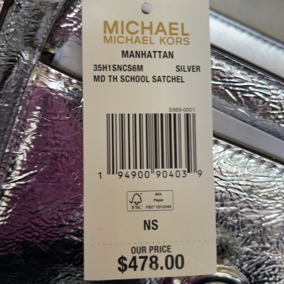 Michael Kors Manhattan Medium School Satchel - Picture 15 of 16